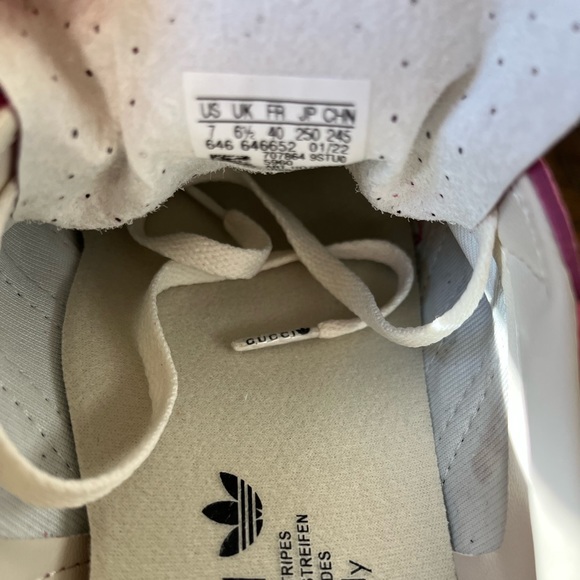 Adidas x Gucci Gazelles ❤️❤️ - Picture 7 of 8